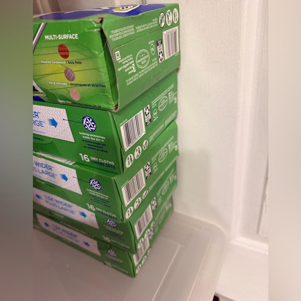 New (8 Boxes) Swiffer XL Dry Refills - Bundle Deal - Picture 4 of 10